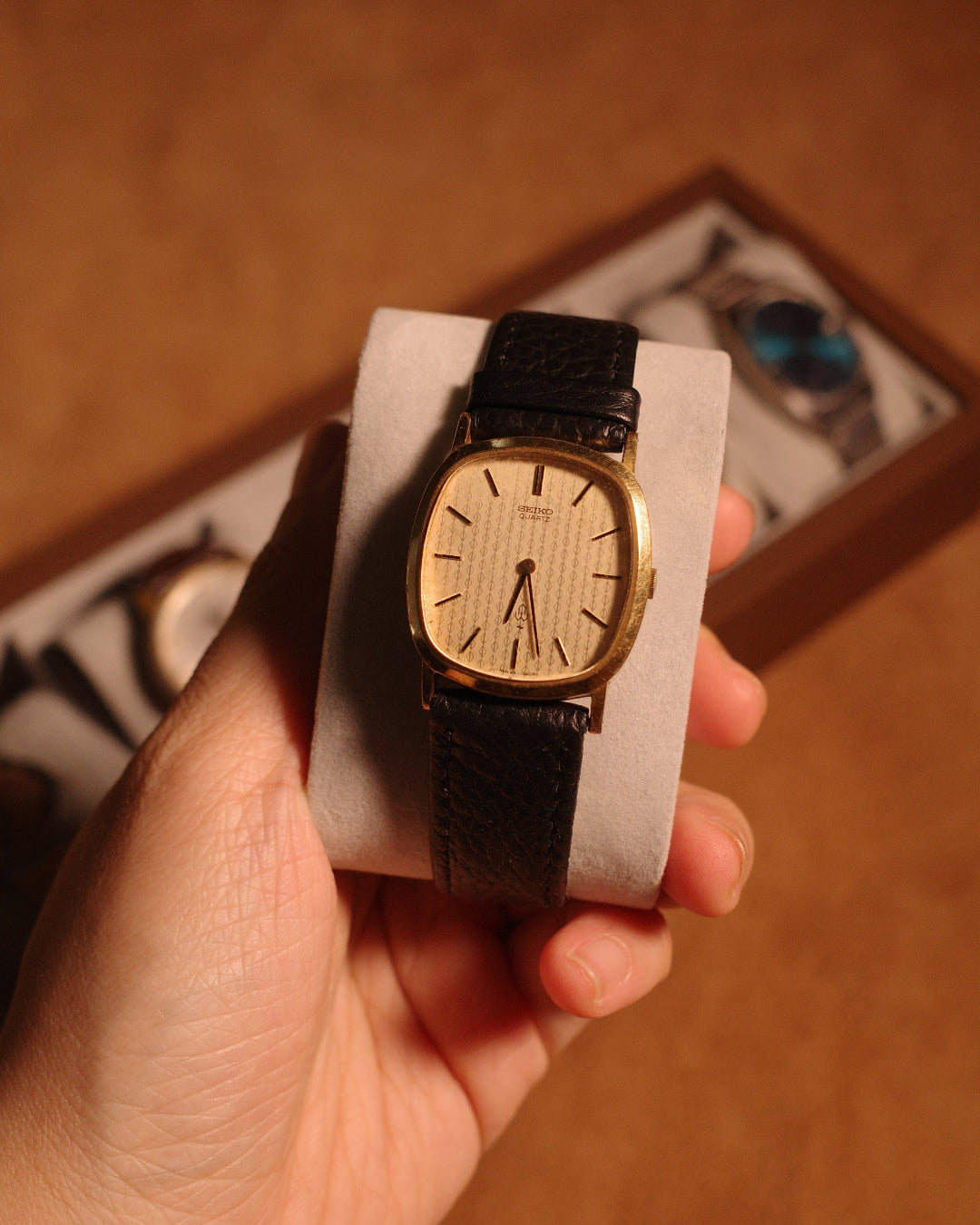 【SGP】1987 Seiko Chariot twist pattern white dial ellipse quartz watch 43-5120
