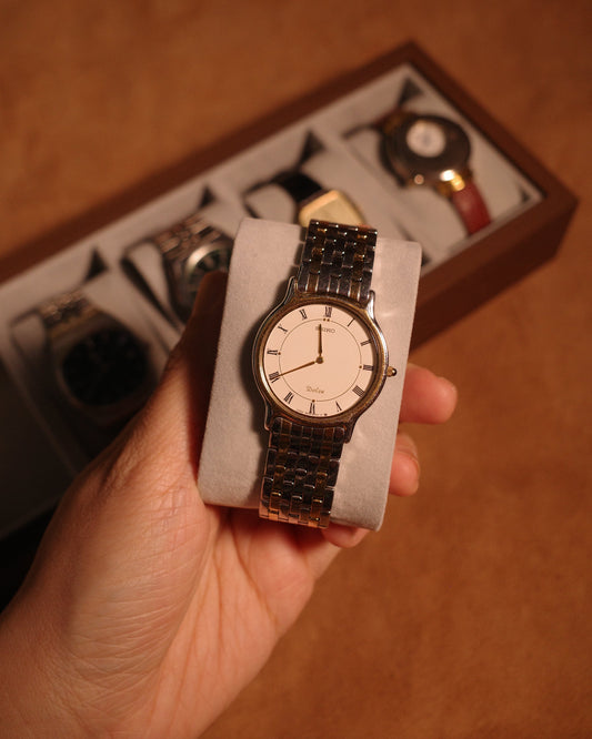 1987 Seiko Dolce round dial two tone quartz watch 9530-6040