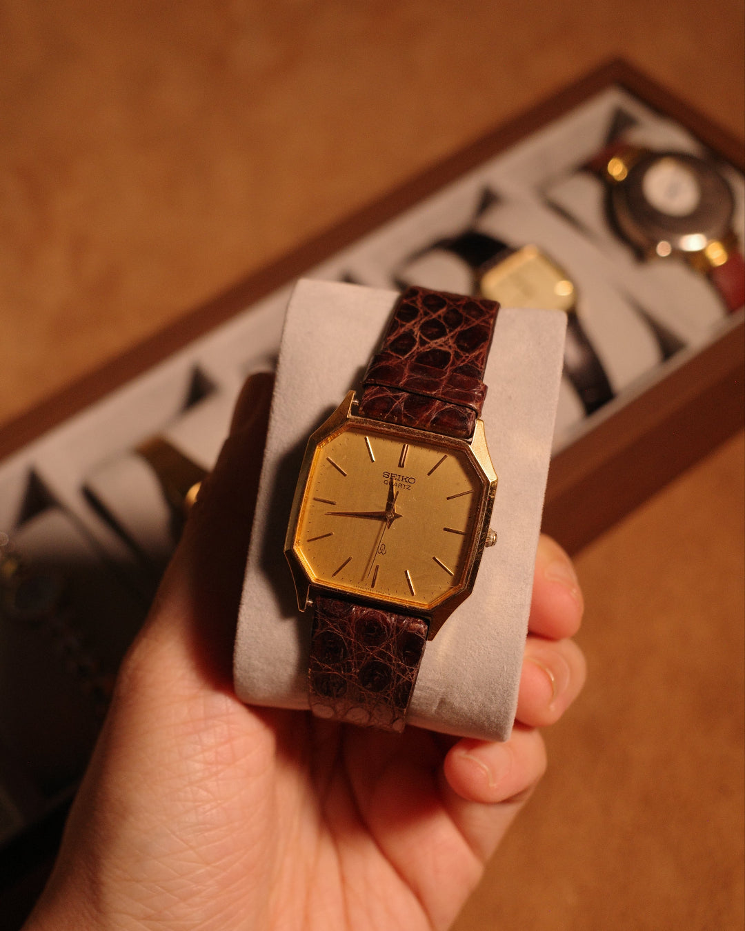 1981 Seiko octagon gold tone quartz watch 6030-5450