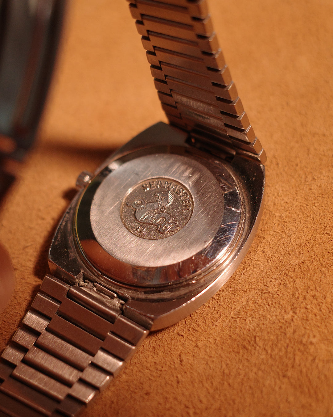 1970 Omega Seamaster TV dial automatic quartz watch movement 1020