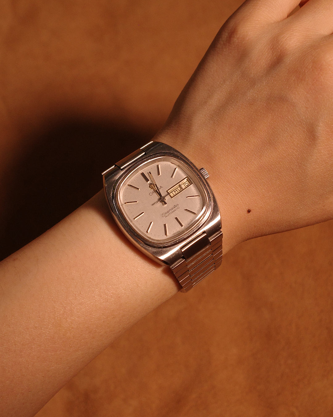 1970 Omega Seamaster TV dial automatic quartz watch movement 1020