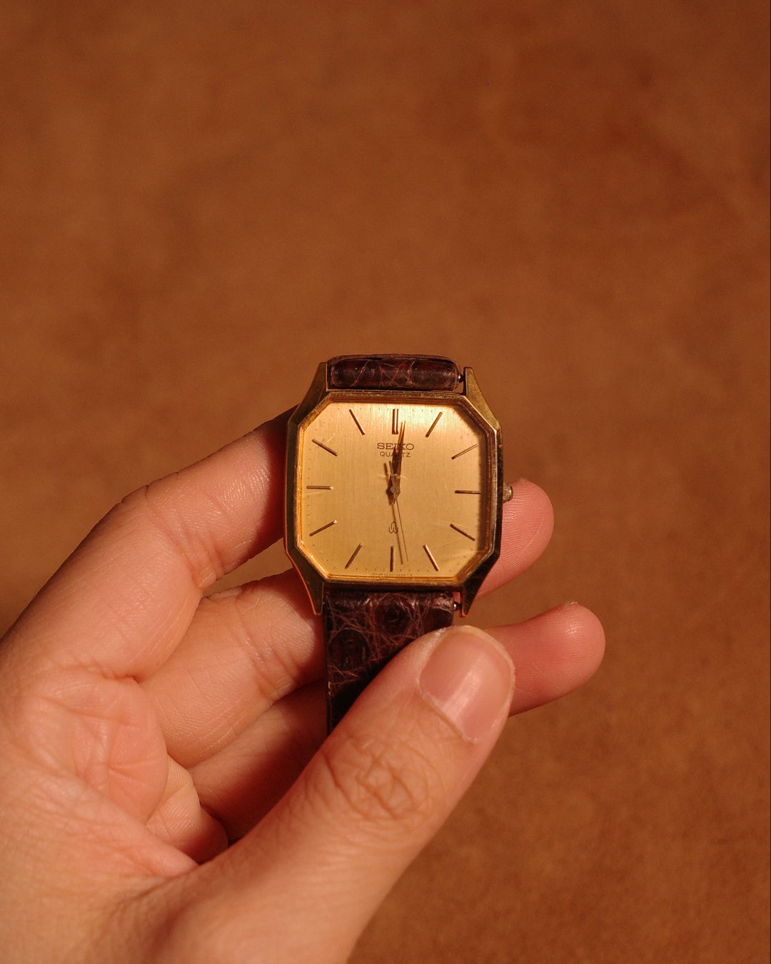 1981 Seiko octagon gold tone quartz watch 6030-5450