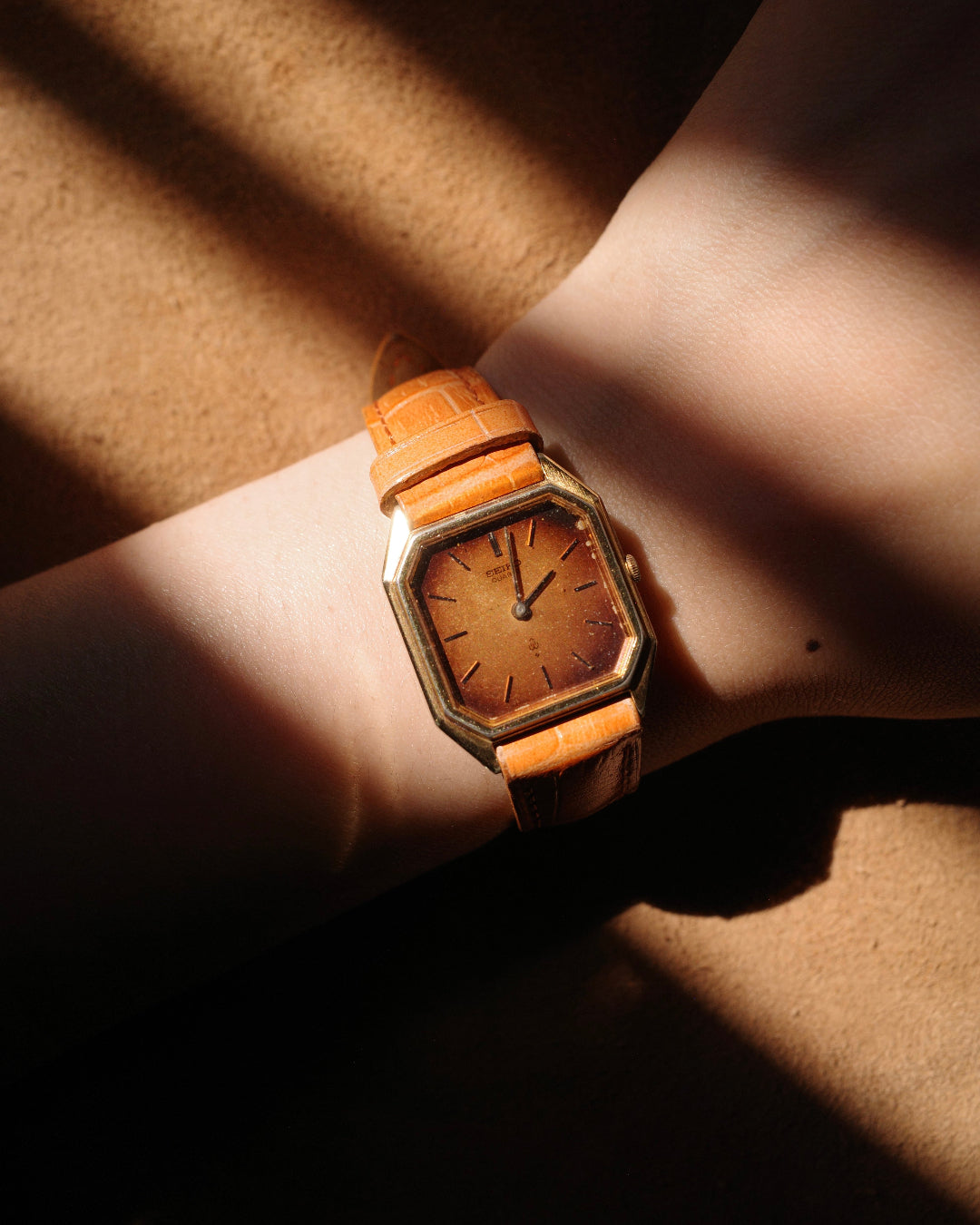 1989 Seiko octagon cappuccino dial ladies quartz watch 2320-5090