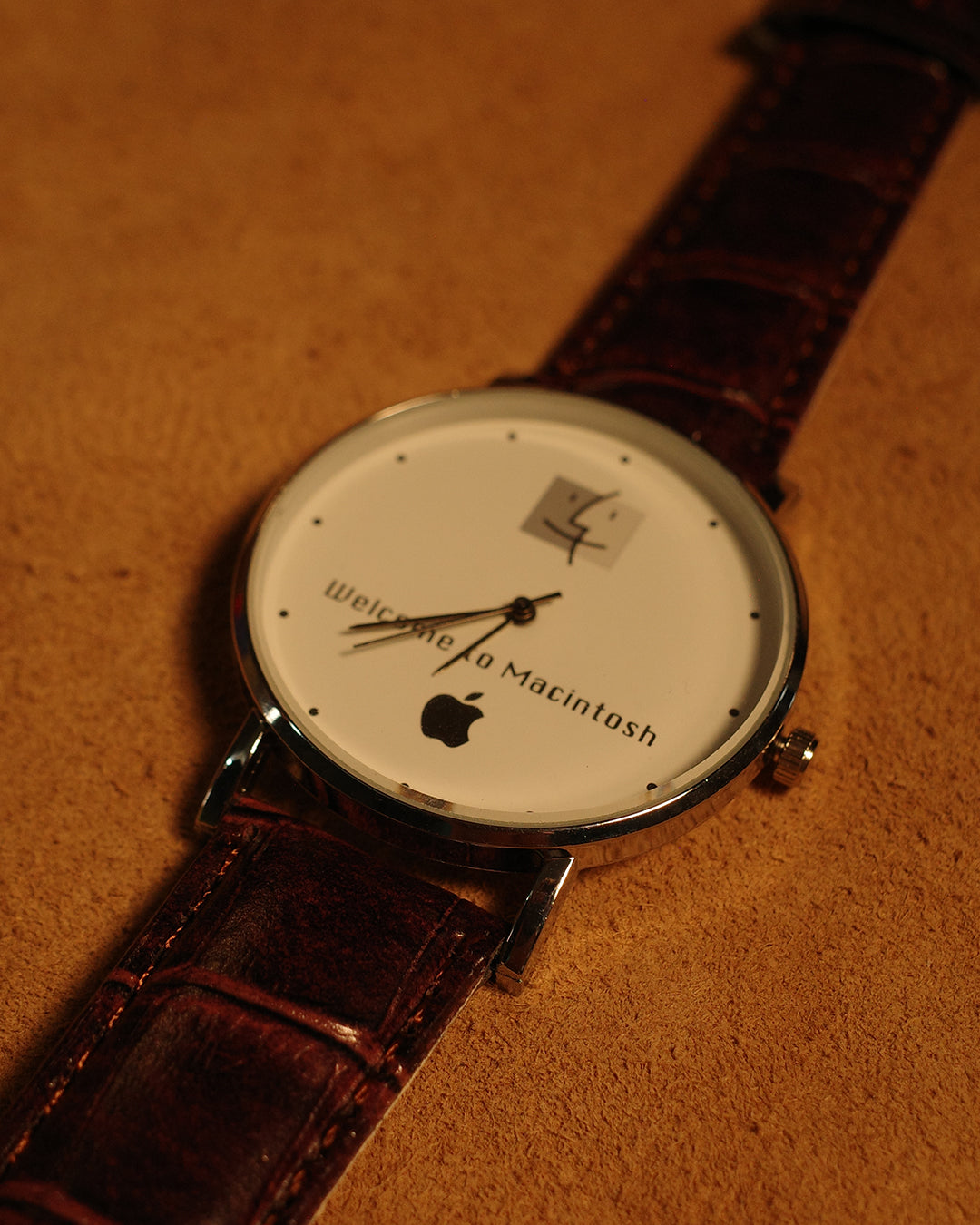 1990 apple macintosh quartz watch
