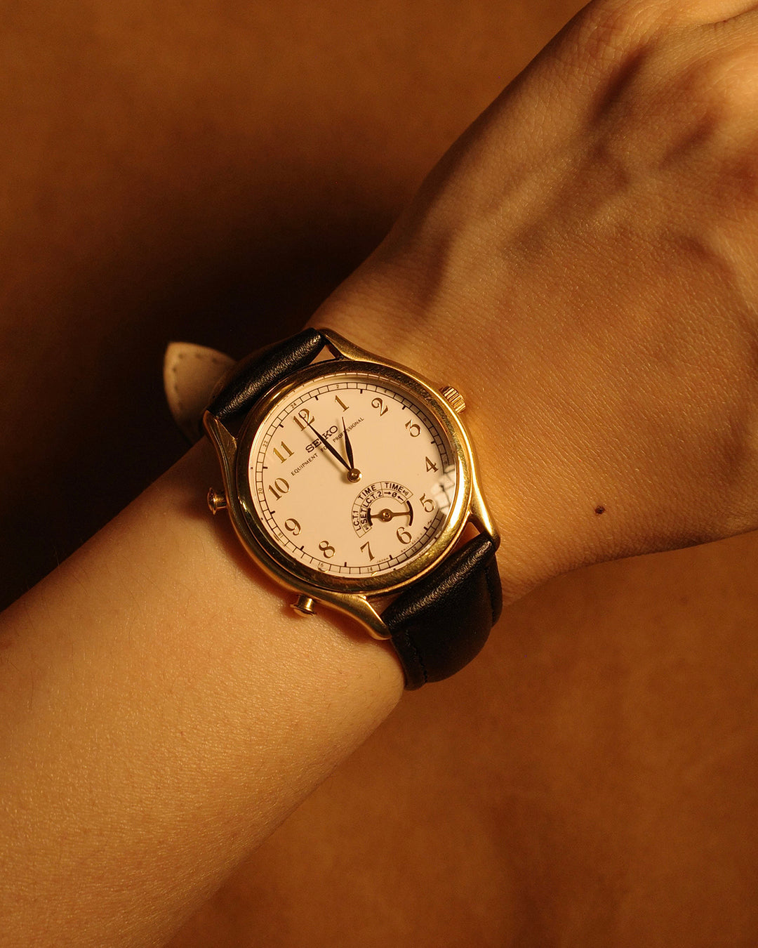 1988 Seiko Equipment for Professional 'Dancing Hands' quartz watch 8m11-6000