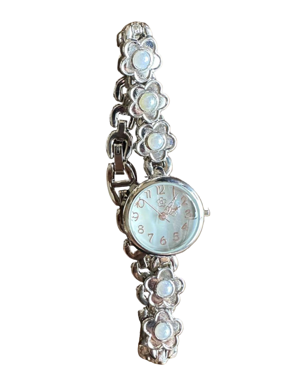 （預售）Ara Flower Chain Sliver Tone Watch