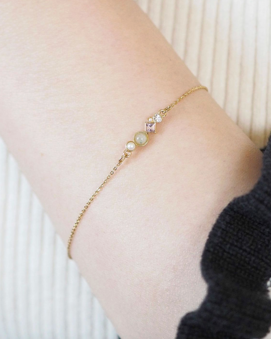 [MUK Design - The Star] Gold Tone Dreamy Stone bracelet
