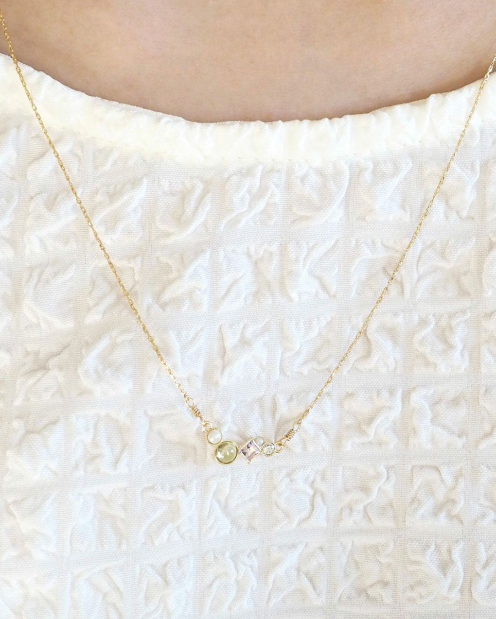 Necklace
[MUK Design - The Star] Gold Tone Dreamy Stone